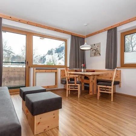 Apartment Gaestehaus Luggau Rauris Exterior photo