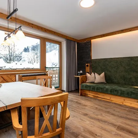 Apartment Gaestehaus Luggau Rauris Exterior photo